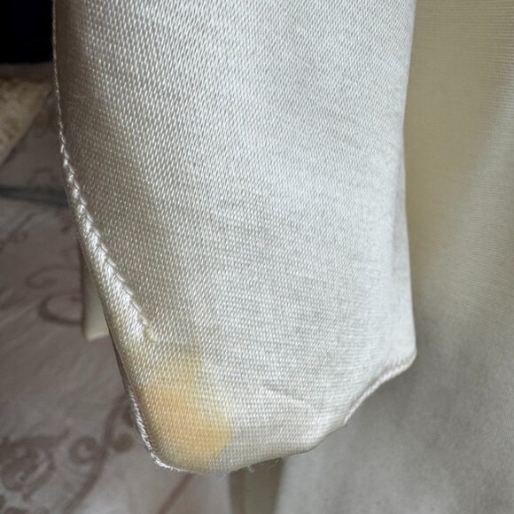 80s Vintage Cream Satin Skirt Suit - Picture 8 of 16